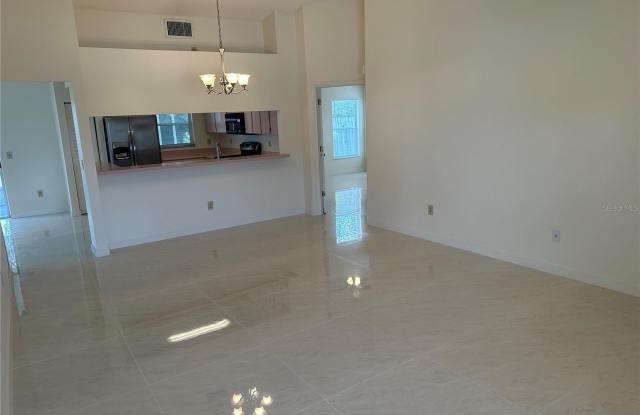 5915 TAYWOOD Drive Gallery 3