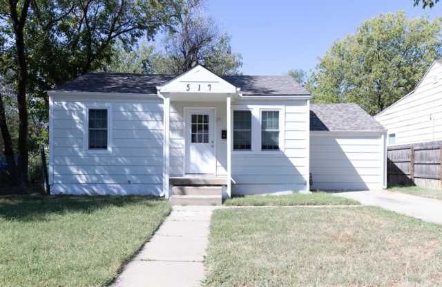 517 N St Paul photos photos