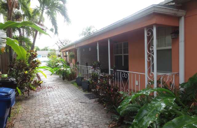 1609 NE 4th Court Gallery 2