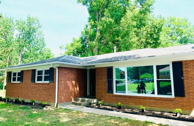 1100 Yakima St - 1100 Yakima Street, Louisville, KY 40214