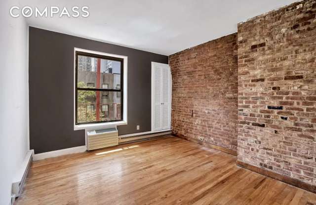 316 East 77th Street Gallery 4