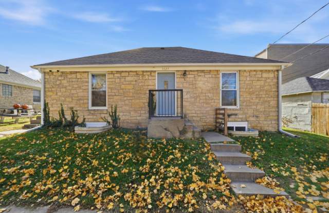 3623 J St - 3623 J Street, Lincoln, NE 68510