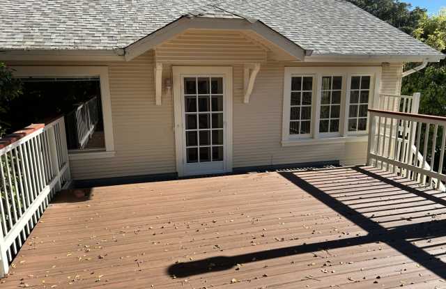 Gorgeous 2-Bedroom, 1-Bathroom Unit - 23 Sycamore Avenue, Mill Valley, CA 94941