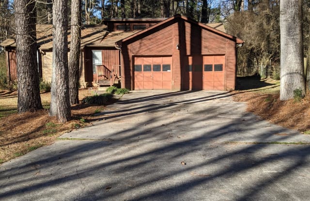8251 Blackfoot Trail - 8251 Blackfoot Trail, Clayton County, GA 30236
