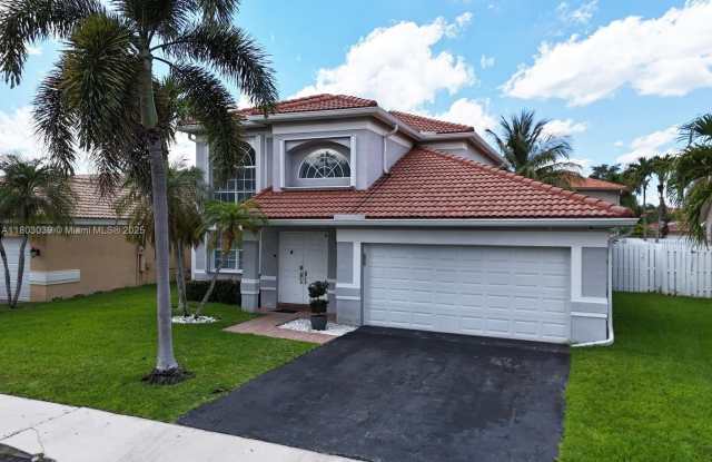 1421 NW 129th Ave photos photos