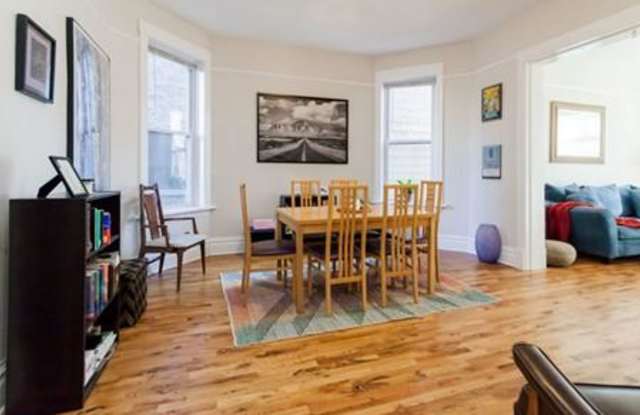 1519 Claremont Gallery 2