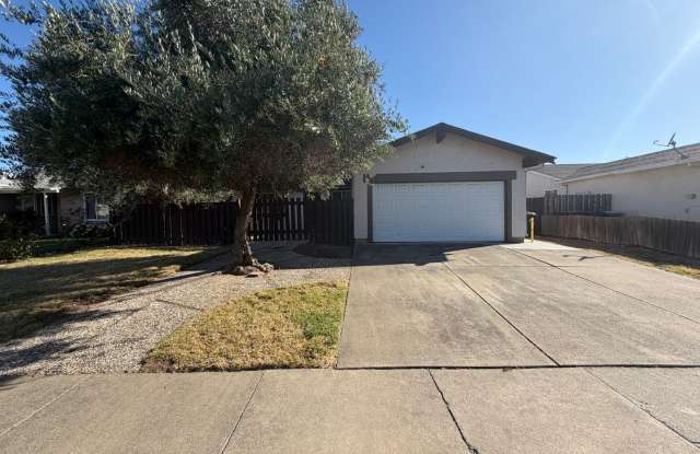 4 bedroom, 2 bathroom home located in Suisun, CA photos photos 4 bedroom, 2 bathroom home located in Suisun, CA photos photos