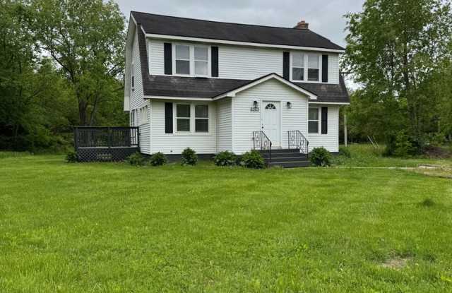 Peaceful 3-Bedroom Home on Wooded Lot | Early Move-in Possible! photos photos