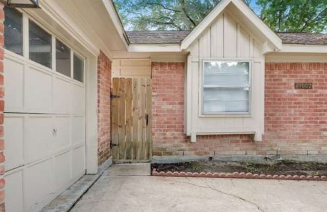 13607 Salisbury Drive Gallery 3