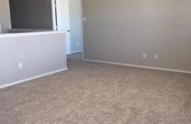 7537 Almondale Drive Gallery 4