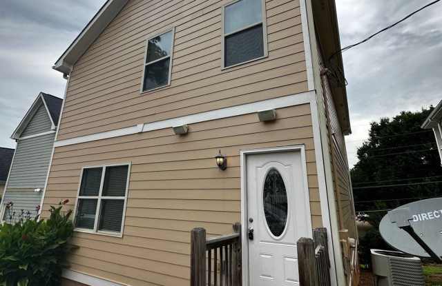 PRE-LEASING FOR AUGUST 5TH 2027! Gallery 3