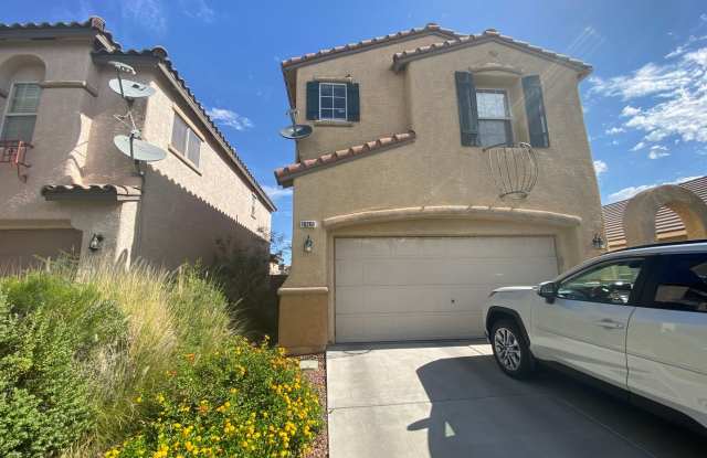 Close to Downtown Summerlin. 3 bed/2.5 bath  LOFT House. photos photos