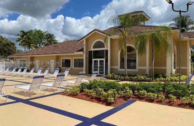 450 W Palm Circle photos photos