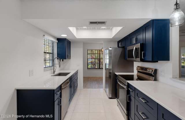 2129 Point O Woods Court Gallery 2