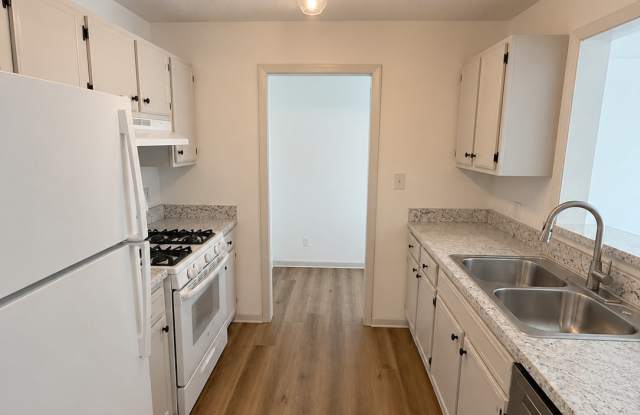 5812 Pointer Drive Apt 201 Gallery 2