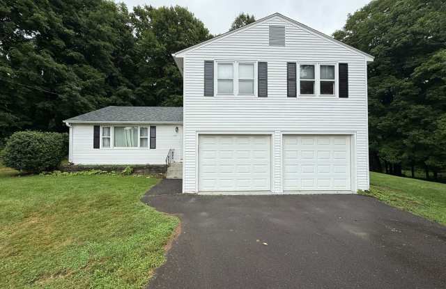 Beautiful 3 Bed, 1 Bath Single Family for Rent in Broad Brook! photos photos Beautiful 3 Bed, 1 Bath Single Family for Rent in Broad Brook! photos photos