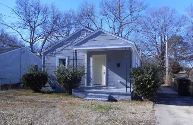324 Marshall Street Gallery 2