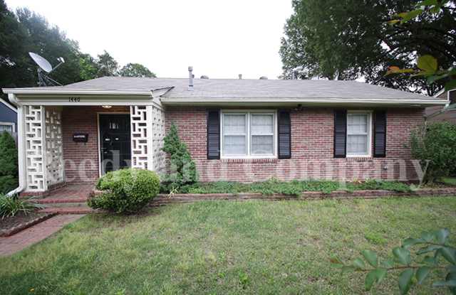 Welcome to 1446 Russwood Rd! photos photos