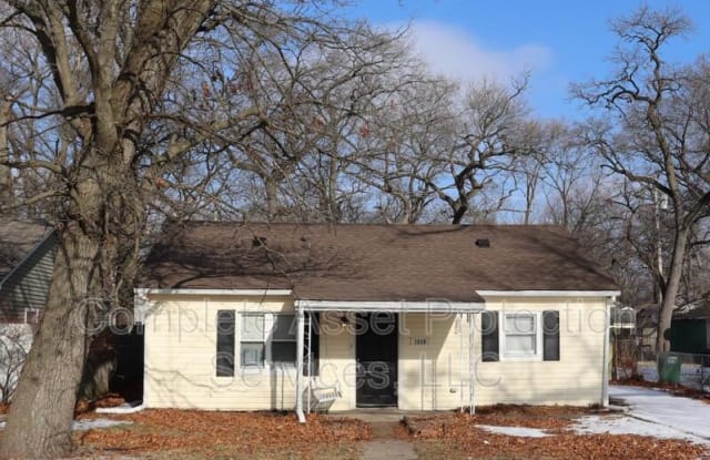 1610 East 28th Avenue - 1610 East 28th Avenue, Lake Station, IN 46405