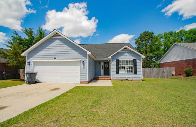 Coming soon! 3 Bedroom 2 Bathroom with Above Ground Pool- Pets okay! photos photos