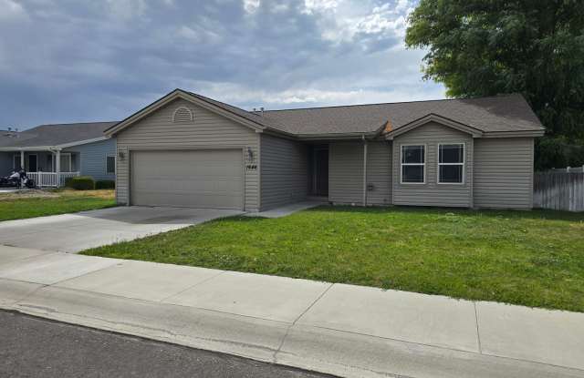 For Rent: 3 Bed, 2 Bath Home in Magic Valley Ranch – South Twin Falls photos photos