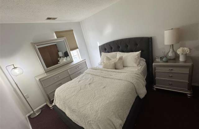 3102 Whispering Hills photos photos