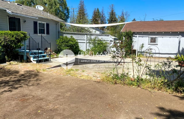 864 South San Tomas Aquino Road - 864 South San Tomas Aquino Road, Campbell, CA 95008