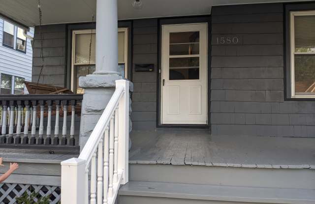 1580 Clarence Avenue - 1580 Clarence Avenue, Lakewood, OH 44107