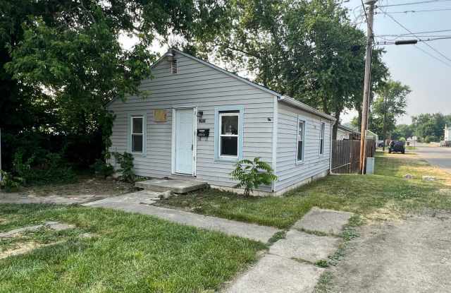 1 bedroom 1 bathroom bungalow for rent - 2165 Gipsy Drive, Montgomery County, OH 45414 1 bedroom 1 bathroom bungalow for rent - 2165 Gipsy Drive, Montgomery County, OH 45414