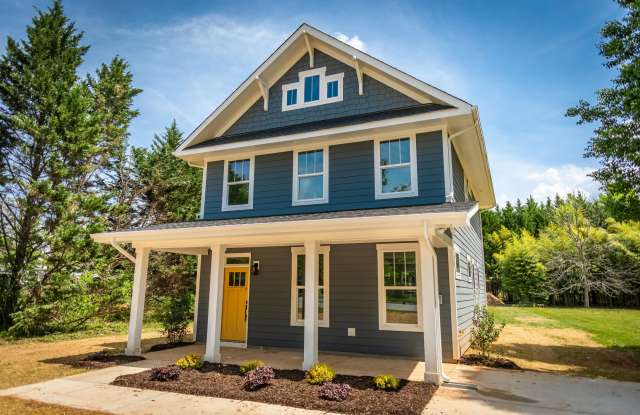 301 Riverhills Drive - 301 Riverhills Drive, Morganton, NC 28655 301 Riverhills Drive - 301 Riverhills Drive, Morganton, NC 28655