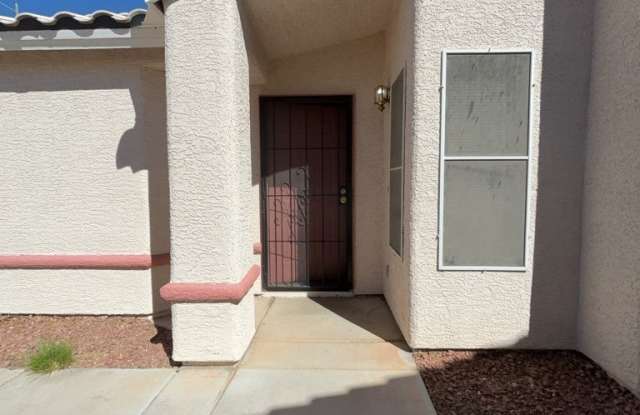 6643 Fallona Avenue Gallery 1