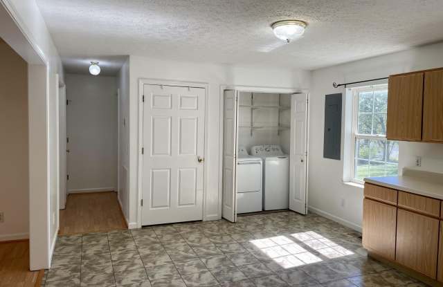 10058 Forest Drive Gallery 4