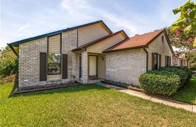 4113 Caldwell Avenue - 4113 Caldwell Avenue, The Colony, TX 75056