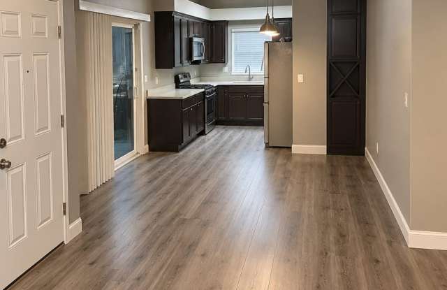 8111 Filifera Way Gallery 4