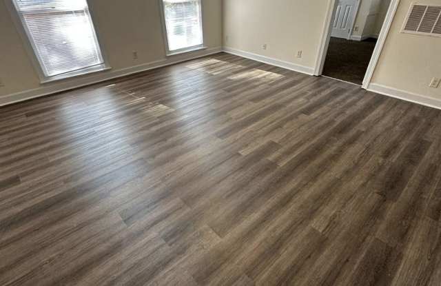 2 Bedroom 2 Bathroom Condo! - 3533 Ivy Commons Drive, Raleigh, NC 27606