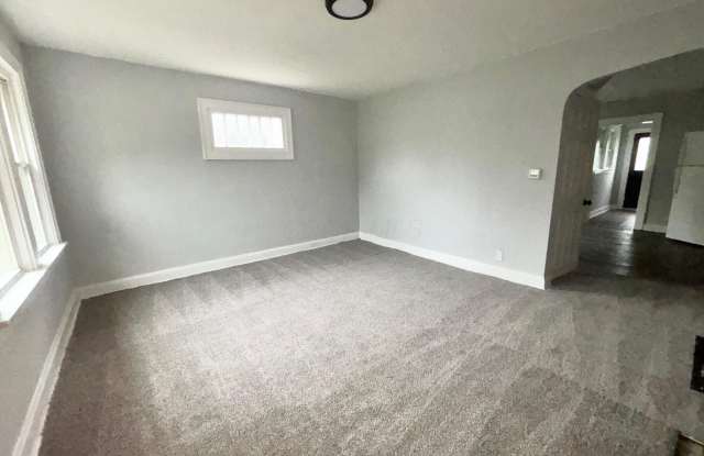 36 N Eureka Avenue photos photos