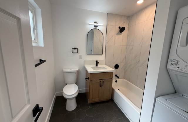 1623 S Walnut Street photos photos