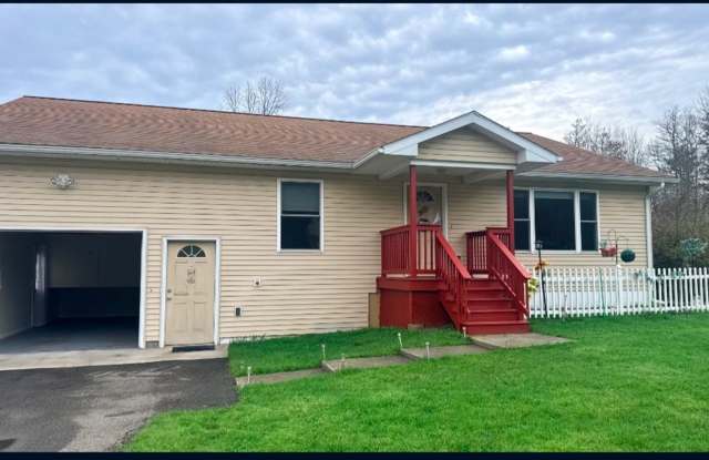 Spacious 3BR House in Binghamton photos photos