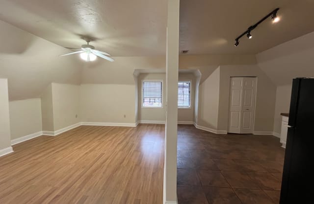 5530 Hays St #3 photos photos