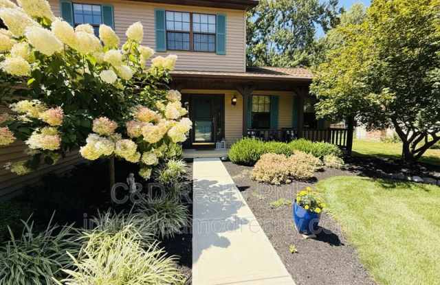 8462 Glenbrook Dr, Olmsted TWP OH, 44138 Gallery 3