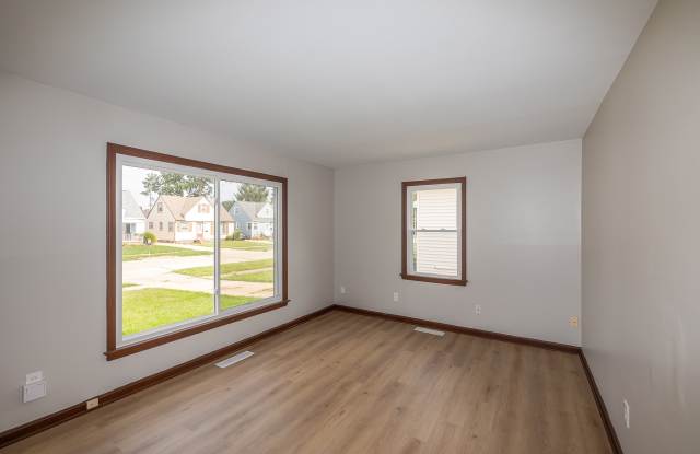 5607 Allanwood Dr Gallery 4
