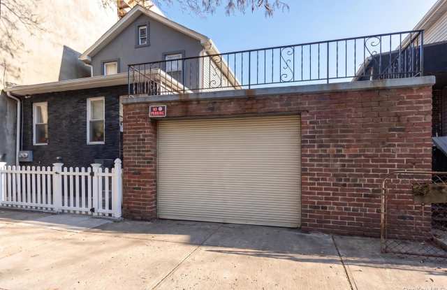 3001 Bronxwood Avenue Gallery 2