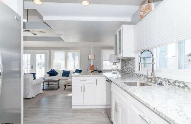 212 Vernon Place  B - 212 Vernon Place, Brigantine, NJ 08203