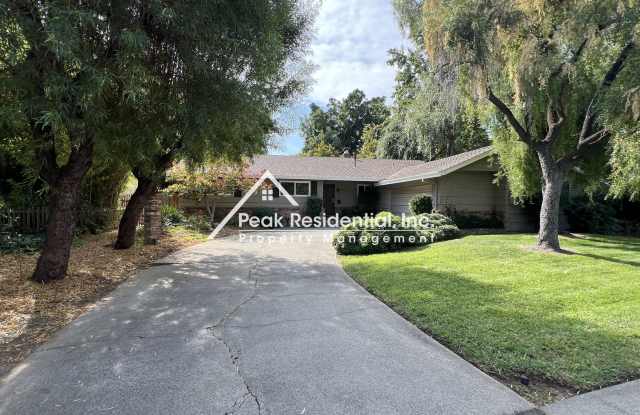 Updated 3bd/2ba Sacramento Home- Must See! photos photos