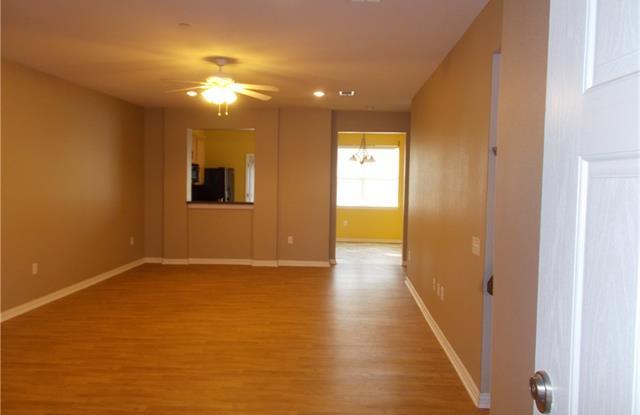 2392 San Jacinto Drive Gallery 2