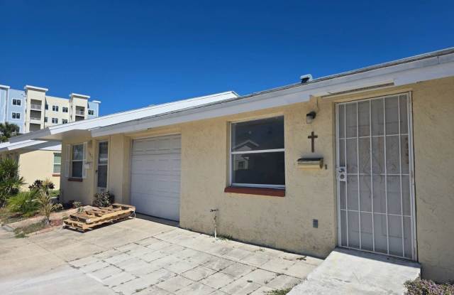4931 Filner st photos photos