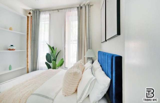 513 West 48th Street photos photos