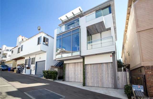 124 15 Place - 124 15th Pl, Manhattan Beach, CA 90266