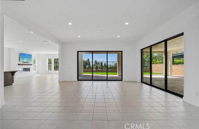 20580 Edgewood Court Gallery 3