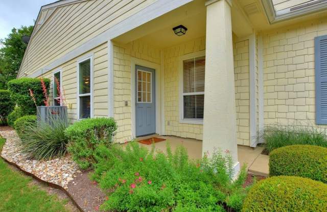 Welcome Home to 304 Essex Lane! Unfurnished Sun City Rental Available October 1st! Gallery 4